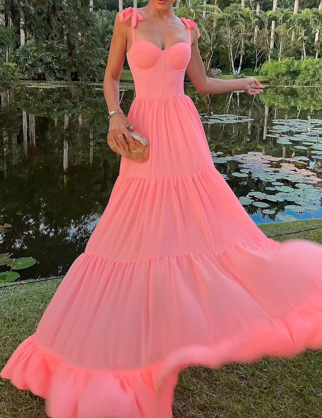 WOLFF | Rückenfreies Strandfotografie Spaghettiträger Langrock Kleid