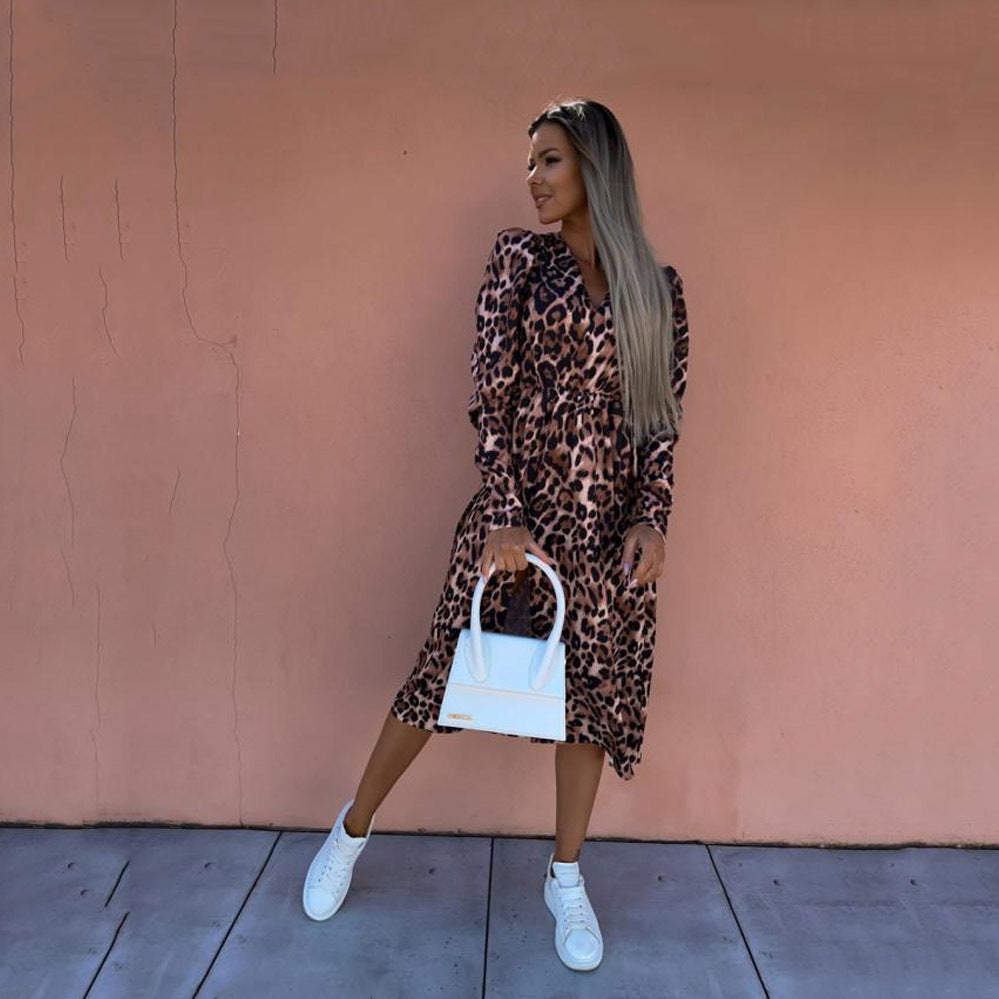 1Printed Waist-Cinched Mid-Sleeve Dress