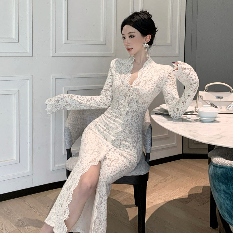 WOLFF | Weißes V-Ausschnitt Herbst Schlank Spitze Split Kleid