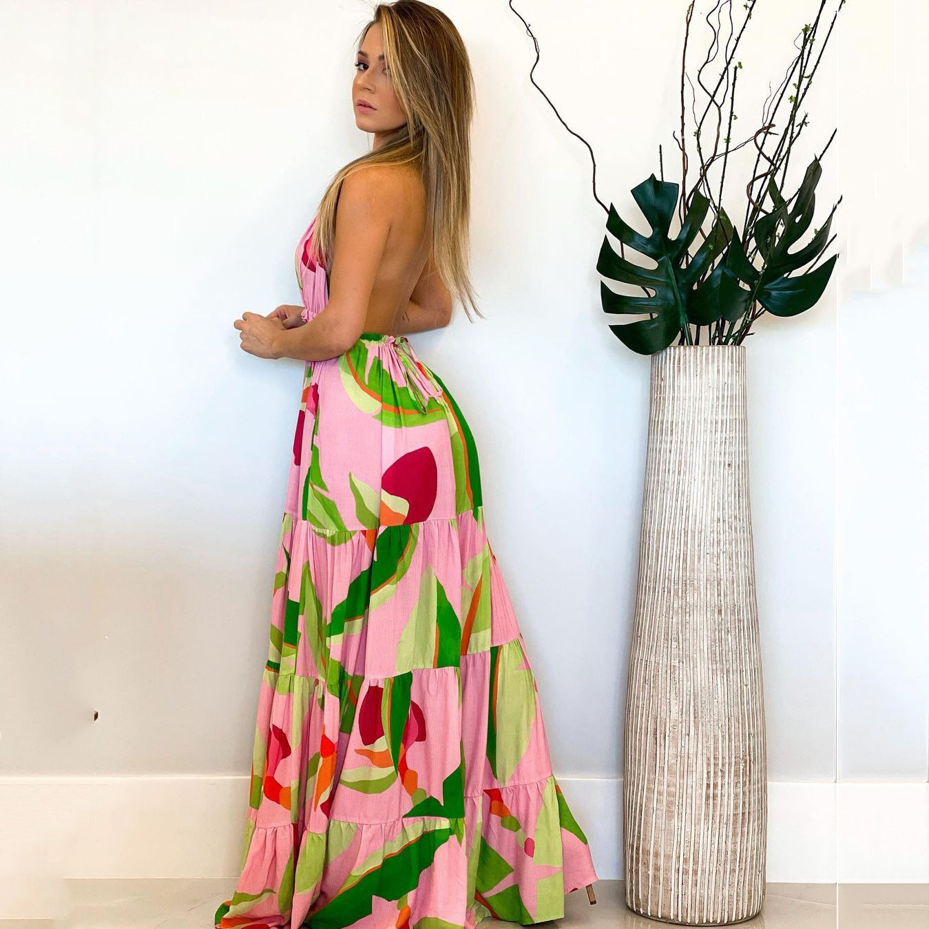 WOLFF | Rückenfreies Bohemian Blumennetz-Spaghetti-Träger Langkleid