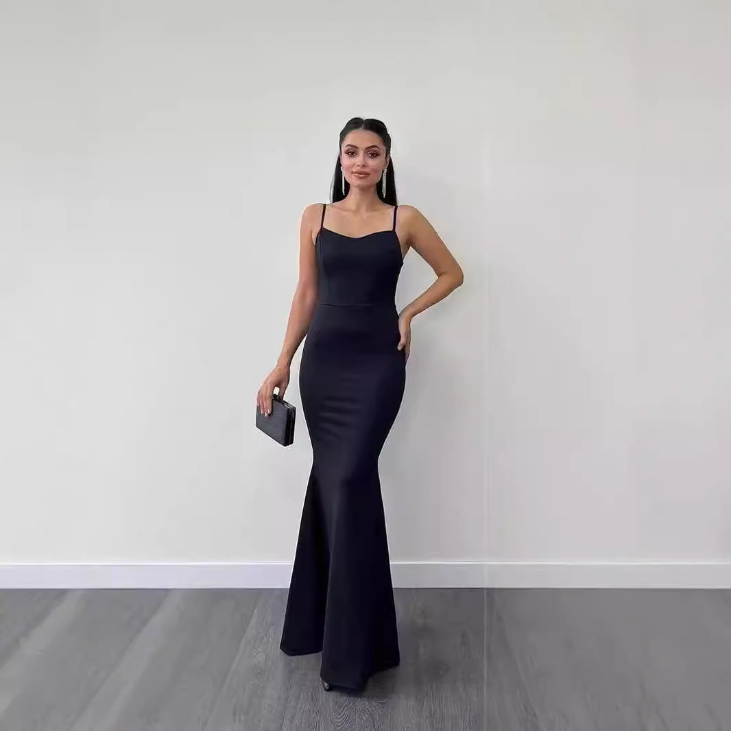 WOLFF | Top-Träger Slim-Fit Fischschwanzkleid-Set für Eleganz