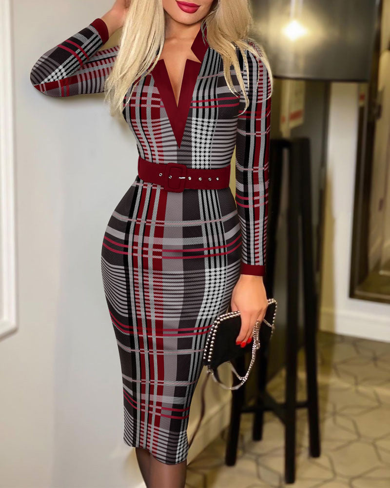 WOLFF | Karo-Print V-Ausschnitt Bodycon Langarmkleid