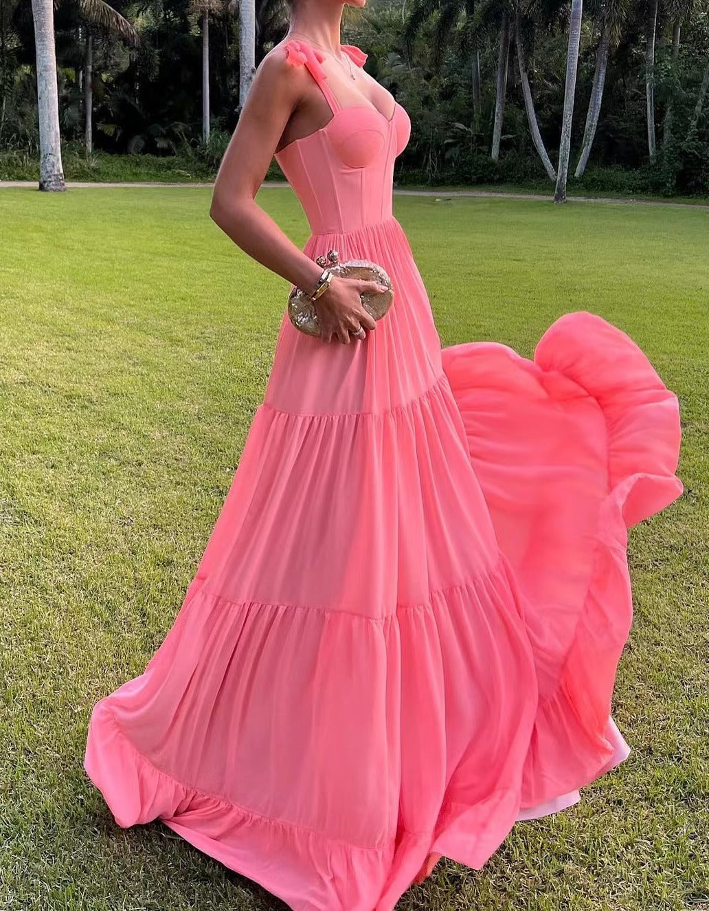 WOLFF | Rückenfreies Strandfotografie Spaghettiträger Langrock Kleid