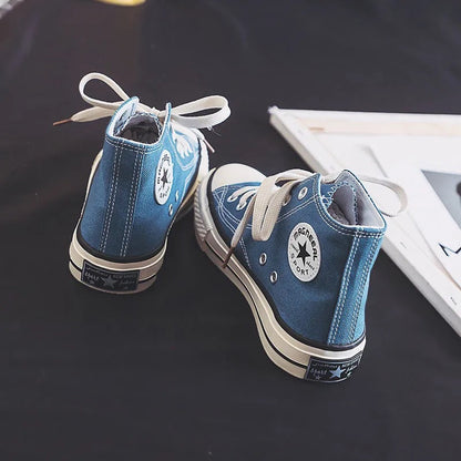 Damen Hochformat Sneakers aus leichtem und atmungsaktivem Canvas mit klassischem Design -Mode