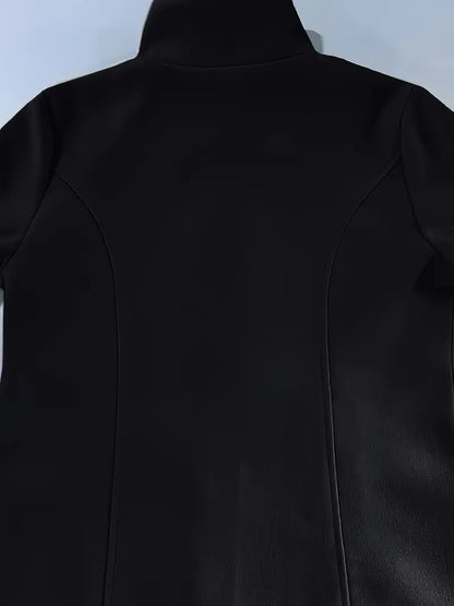 – Gewebter einreihiger Mantel