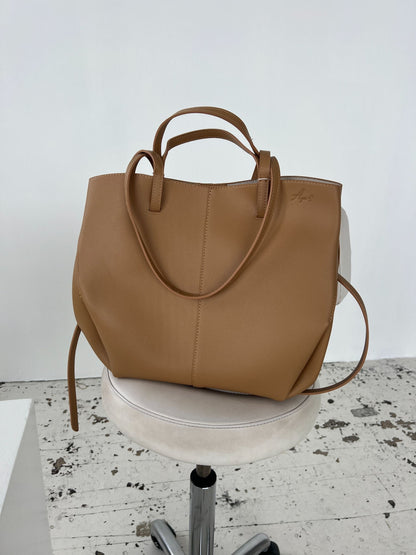 Stilla | Tasken Lys Brun