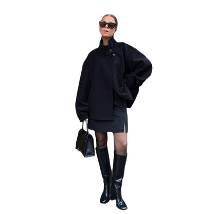 Damen Kurze Jacke mit hohem Kragen und Knopfverschluss Heidi-Mode