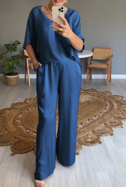 WOLFF | Einfarbiges Seiden-V-Ausschnitt-Casual-Set