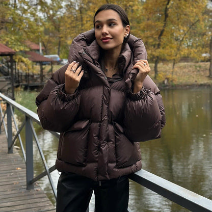 Damen gesteppte Winterjacke mit oversized Kapuze Heidi-Mode