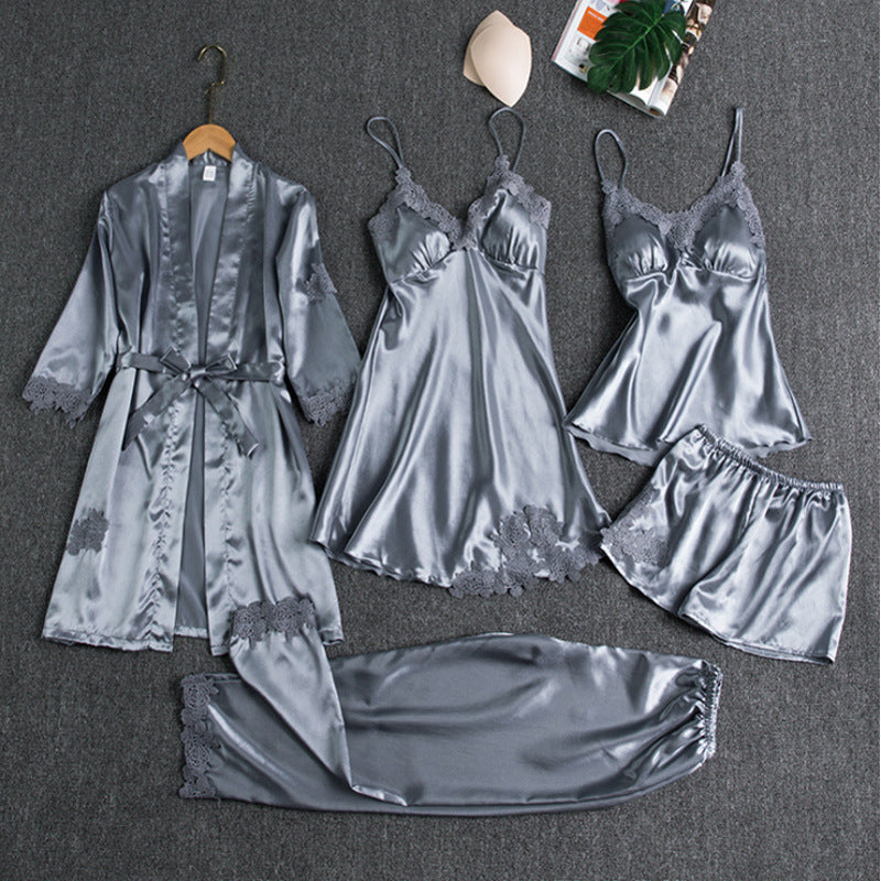 Luxuriöses Pyjama-Set