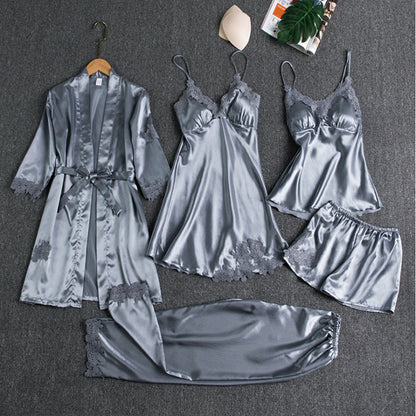 Luxuriöses Pyjama-Set