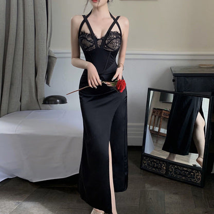 WOLFF | Spitzen-Cross-Slim-Fit-Trägerloses Kleid