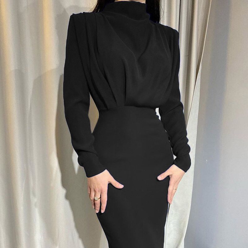 WOLFF | Elegantes Tailliertes Einfarbiges Langarmkleid
