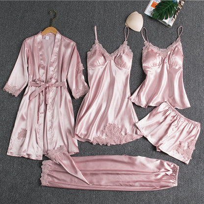 Luxuriöses Pyjama-Set