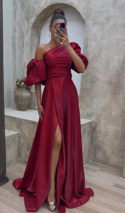 WOLFF | Asymmetrisches One-Shoulder-Abendkleid