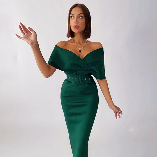WOLFF | Off-Shoulder Tailliertes Kleid mit Gürtel