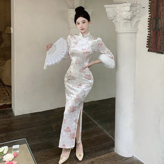 WOLFF | Slim Fit Samt Cheongsam Kleid