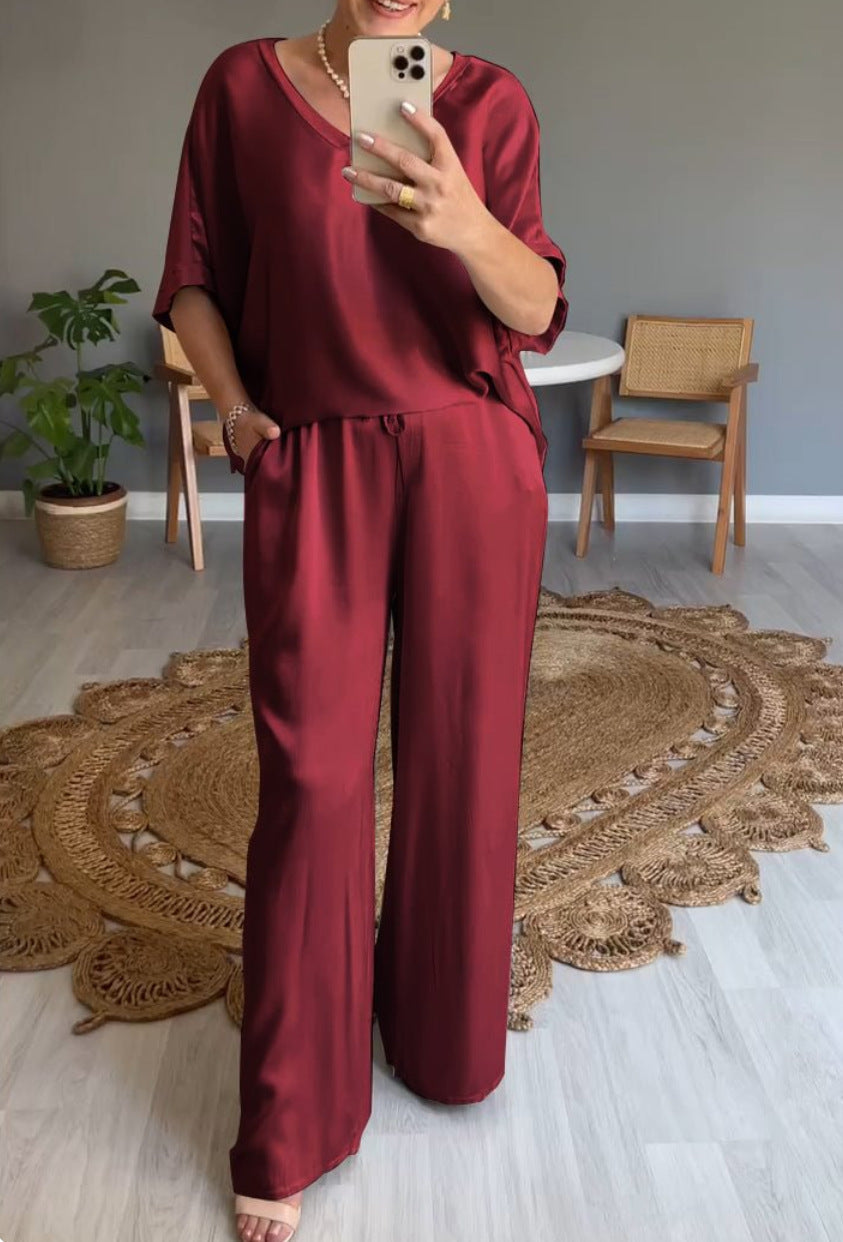 WOLFF | Einfarbiges Seiden-V-Ausschnitt-Casual-Set