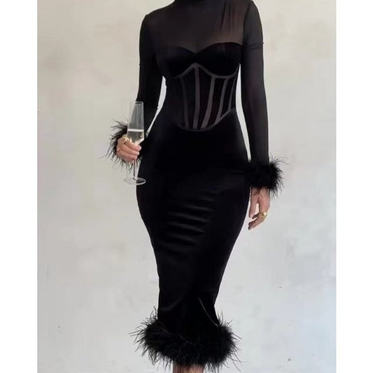 WOLFF | Slim Velvet Bodycon Kleid