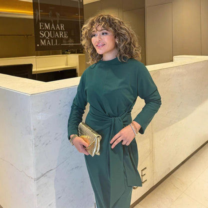 1Lace-Up Fitted Classy Long Sleeve Midi Dress