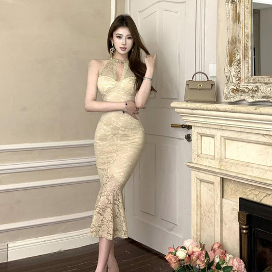 WOLFF | Elegantes Spitzen Chic Hohles Fischschwanzkleid