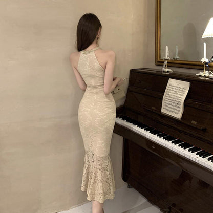 WOLFF | Elegantes Spitzen Chic Hohles Fischschwanzkleid
