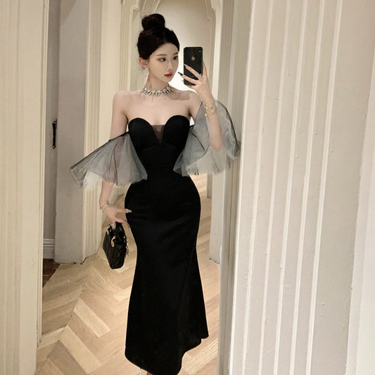 WOLFF | Flutter Ärmel Fishtail Strapless Kleid