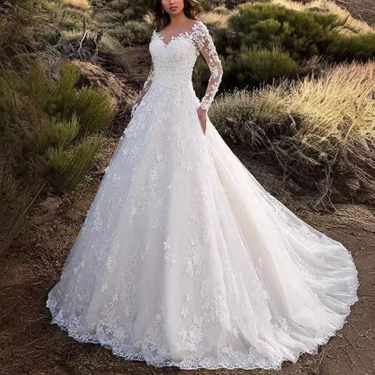 Damen Hochzeitskleid mit eleganter Spitzenverarbeitung und voluminösem Rock Heidi-Mode