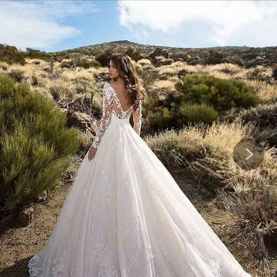 Elegante weiße Braut Hochzeitskleid