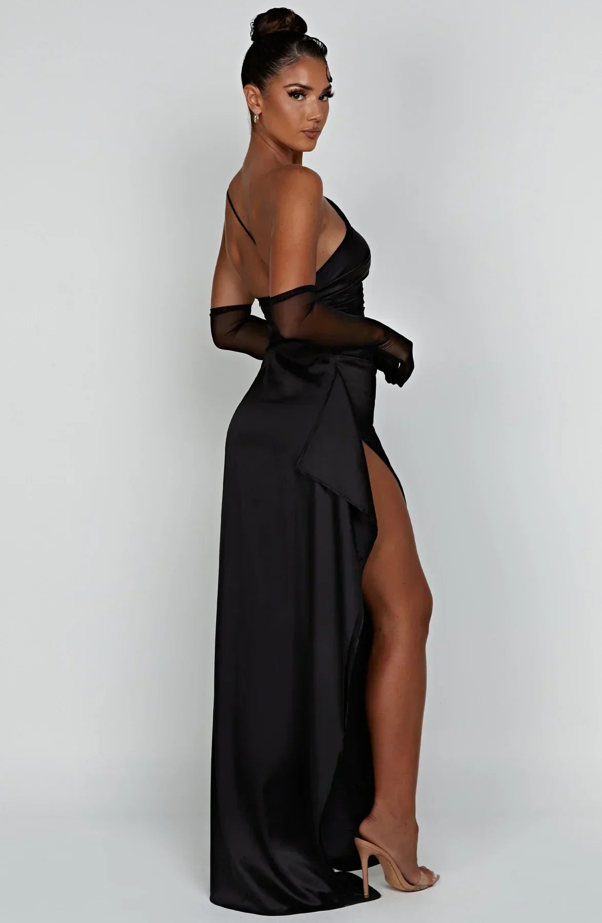 1One Shoulder Pleated Split Satin Dress