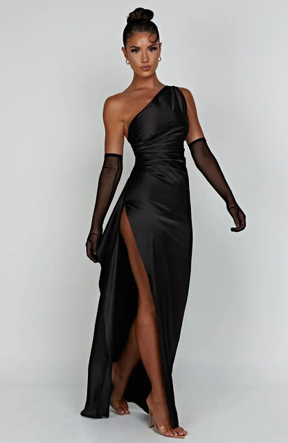 WOLFFTOP One-shoulder maxi dress