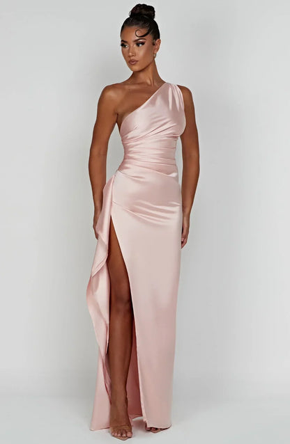 WOLFFTOP One-shoulder maxi dress