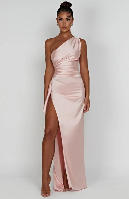 WOLFFTOP One-shoulder maxi dress