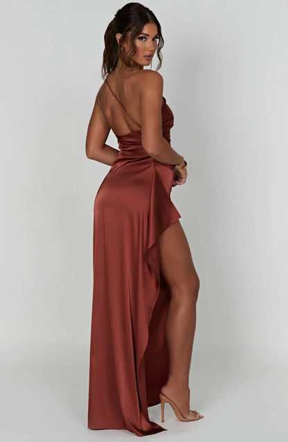 1One Shoulder Pleated Split Satin Dress