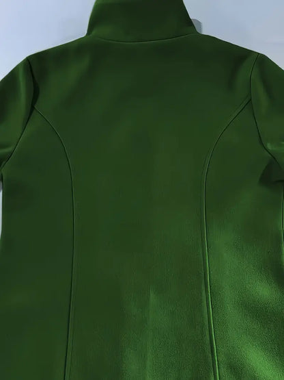 – Gewebter einreihiger Mantel