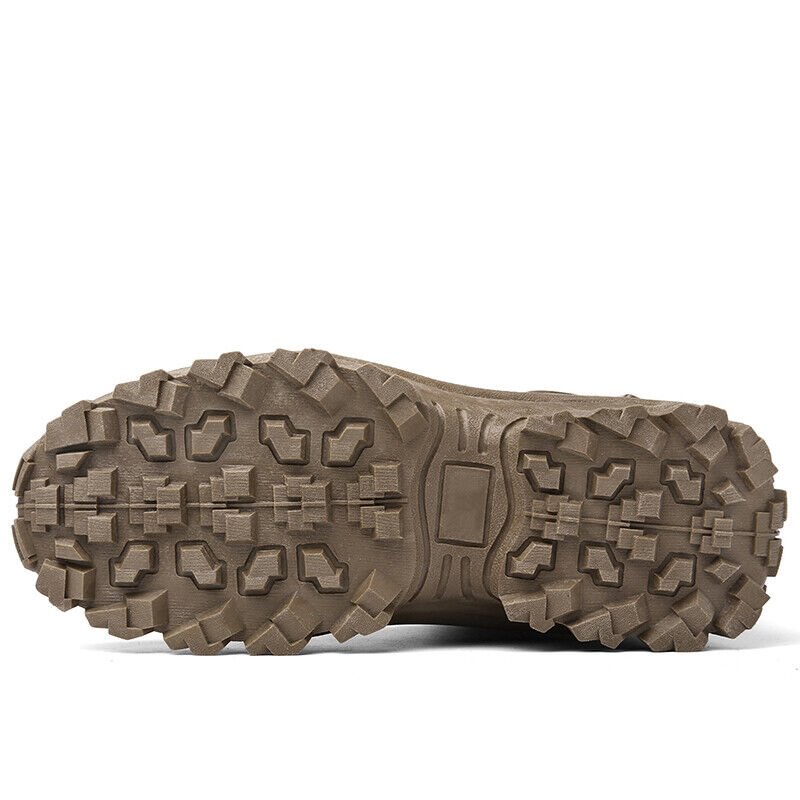 Coole militärische Winterstiefel