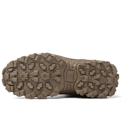 Coole militärische Winterstiefel